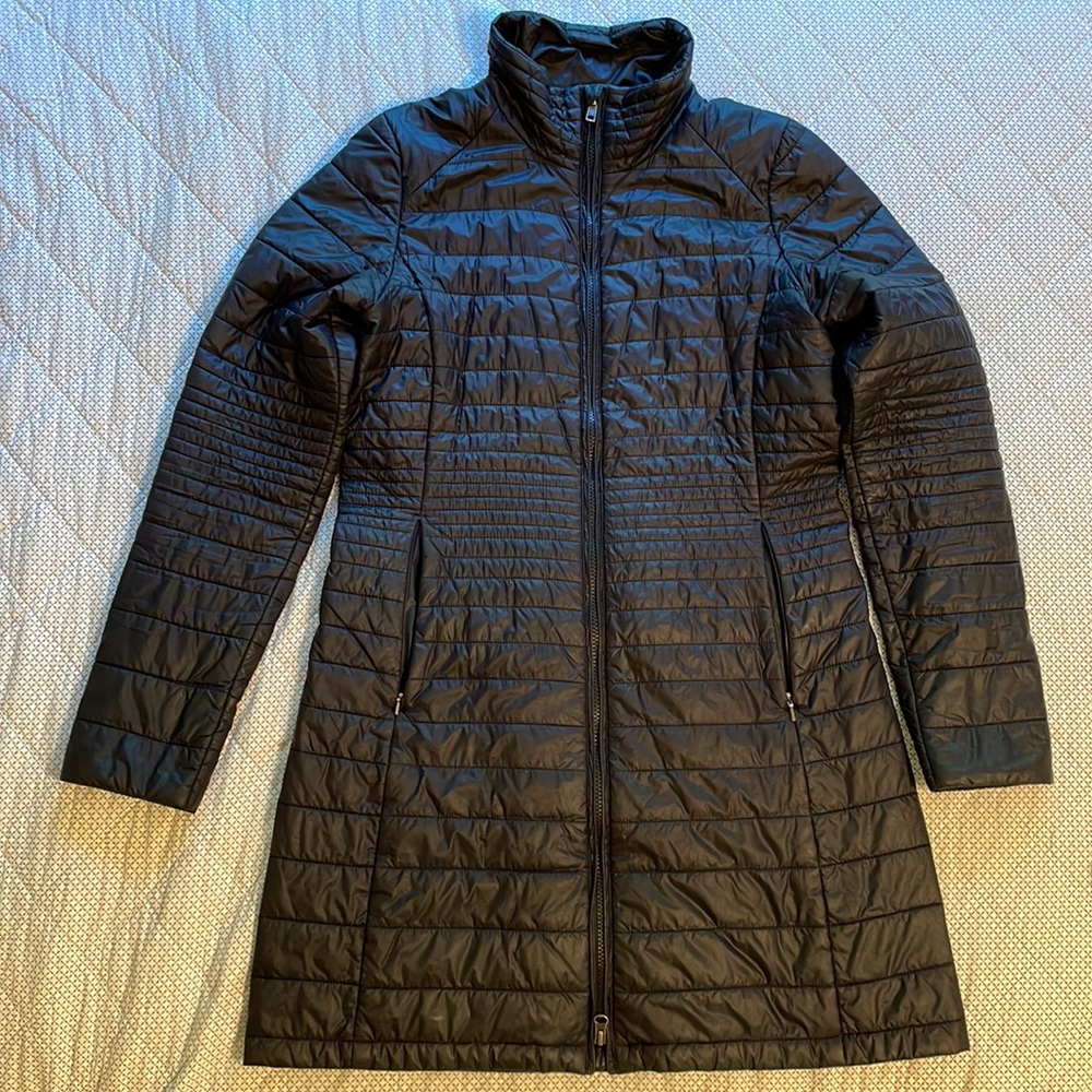 Patagonia Mid Thigh puffy winter jacket